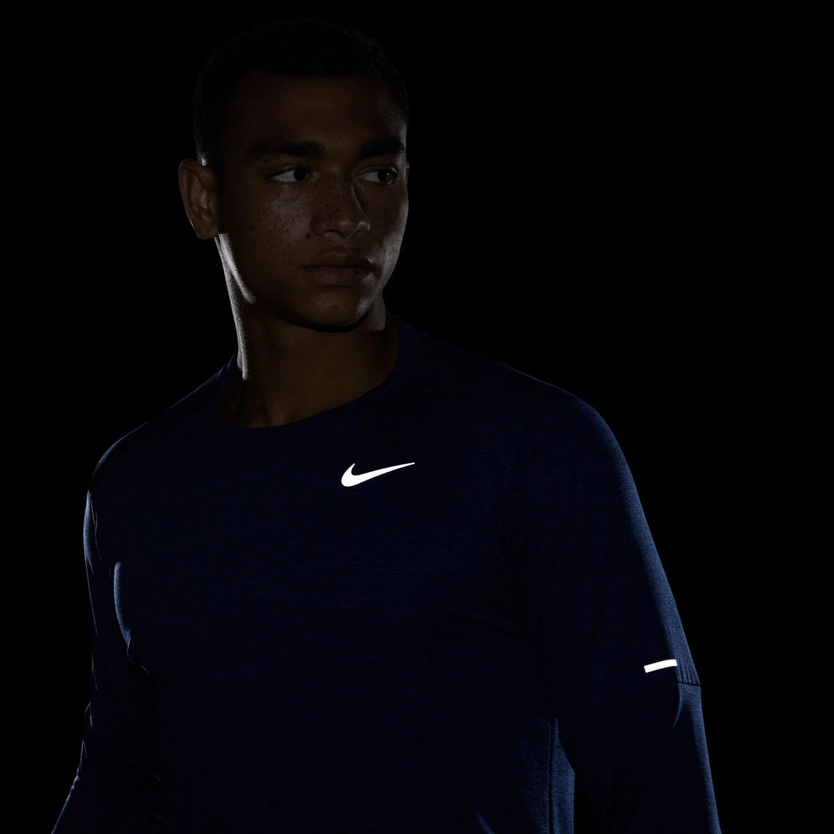 Nike Dri-Fit Element Crew Herren 5 Nike Dri-Fit Element Crew Herren – Bild 5