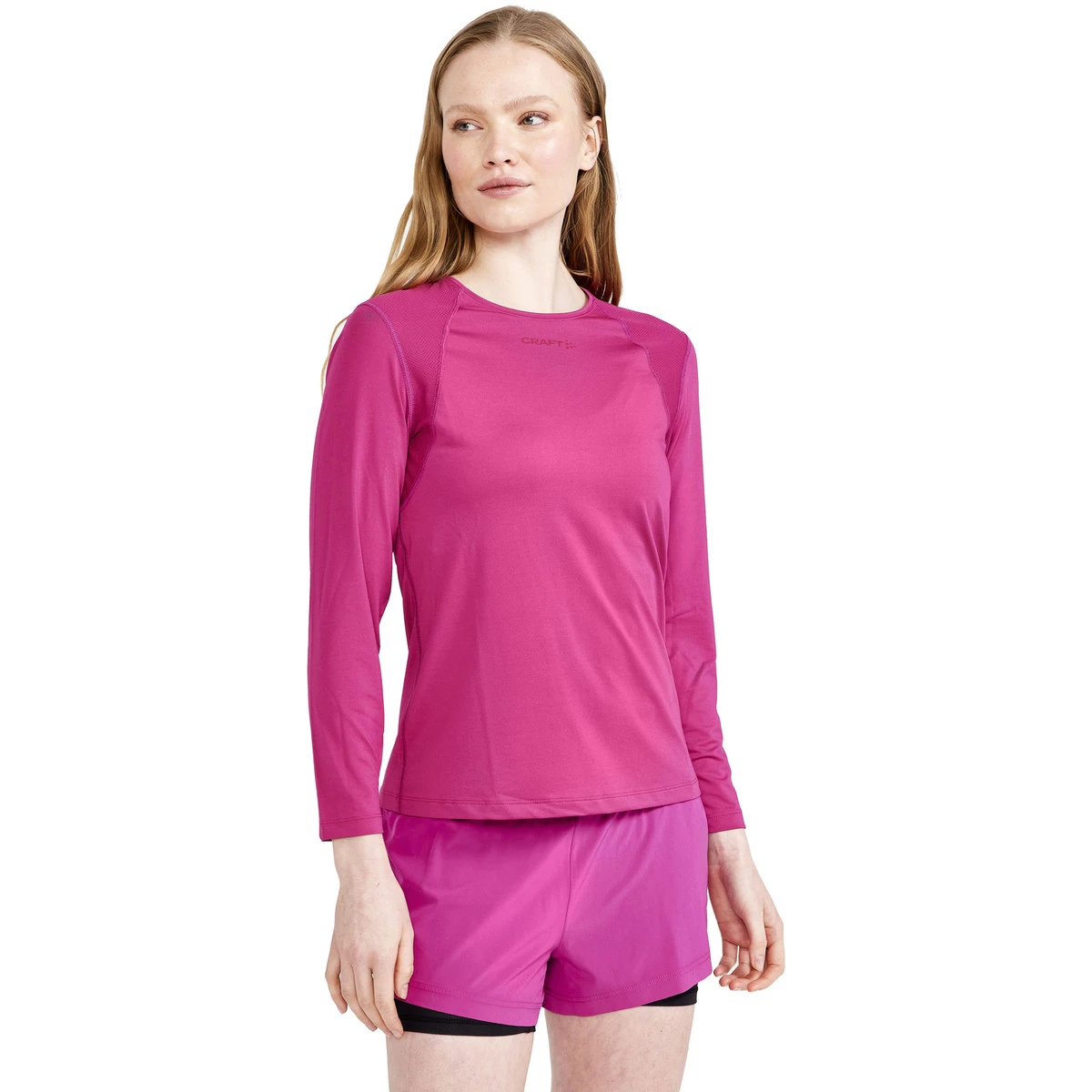 Craft Adv Essence LS Tee Women 1 Craft Adv Essence LS Tee Women